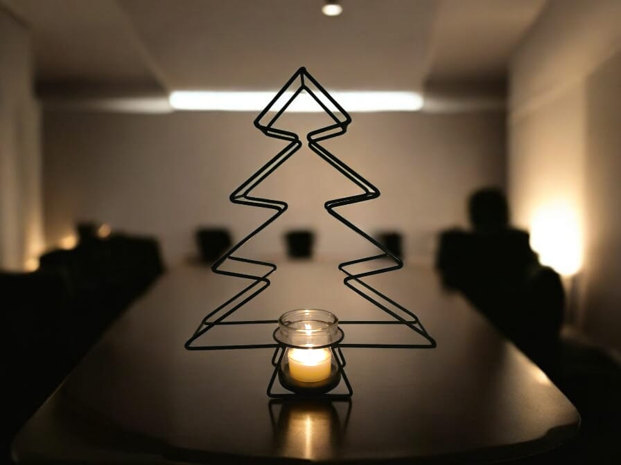 Light up Weihnachtsdeko Metalltannenbaum Teelichthalter Fensterdeko 39cm hoch